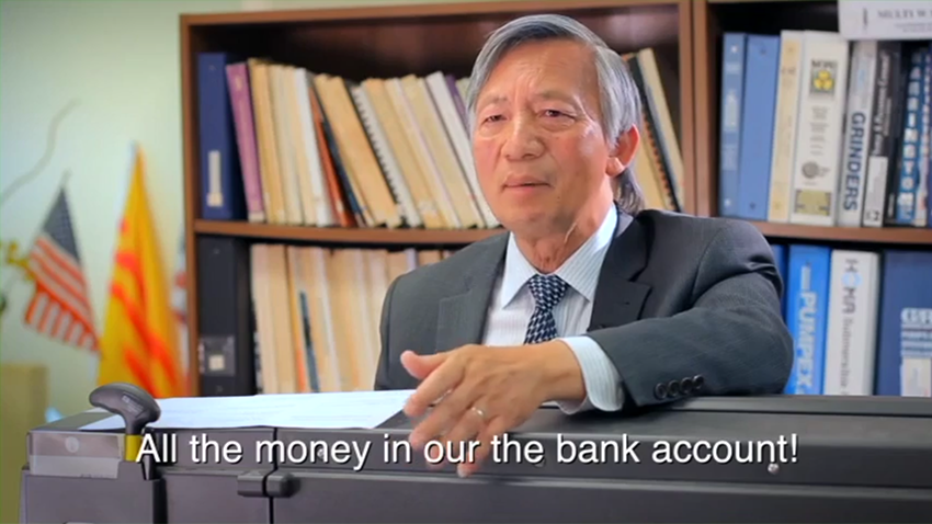 Video on reasons to vote in Vietnamese.